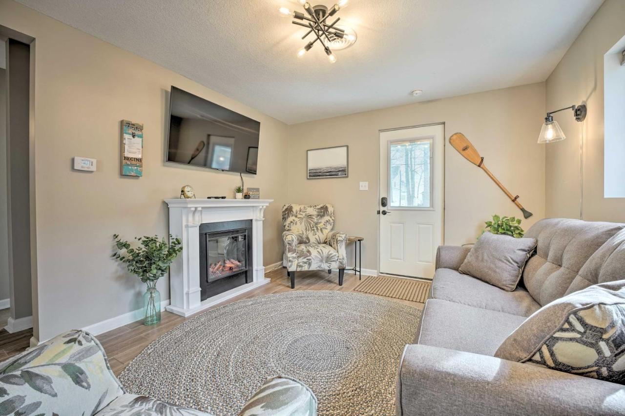 Waterfront Syracuse Home With Patio And Fire Pit! Luaran gambar