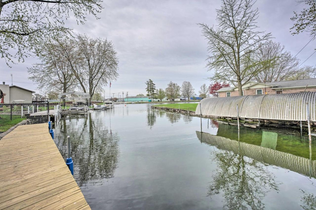 Waterfront Syracuse Home With Patio And Fire Pit! Luaran gambar