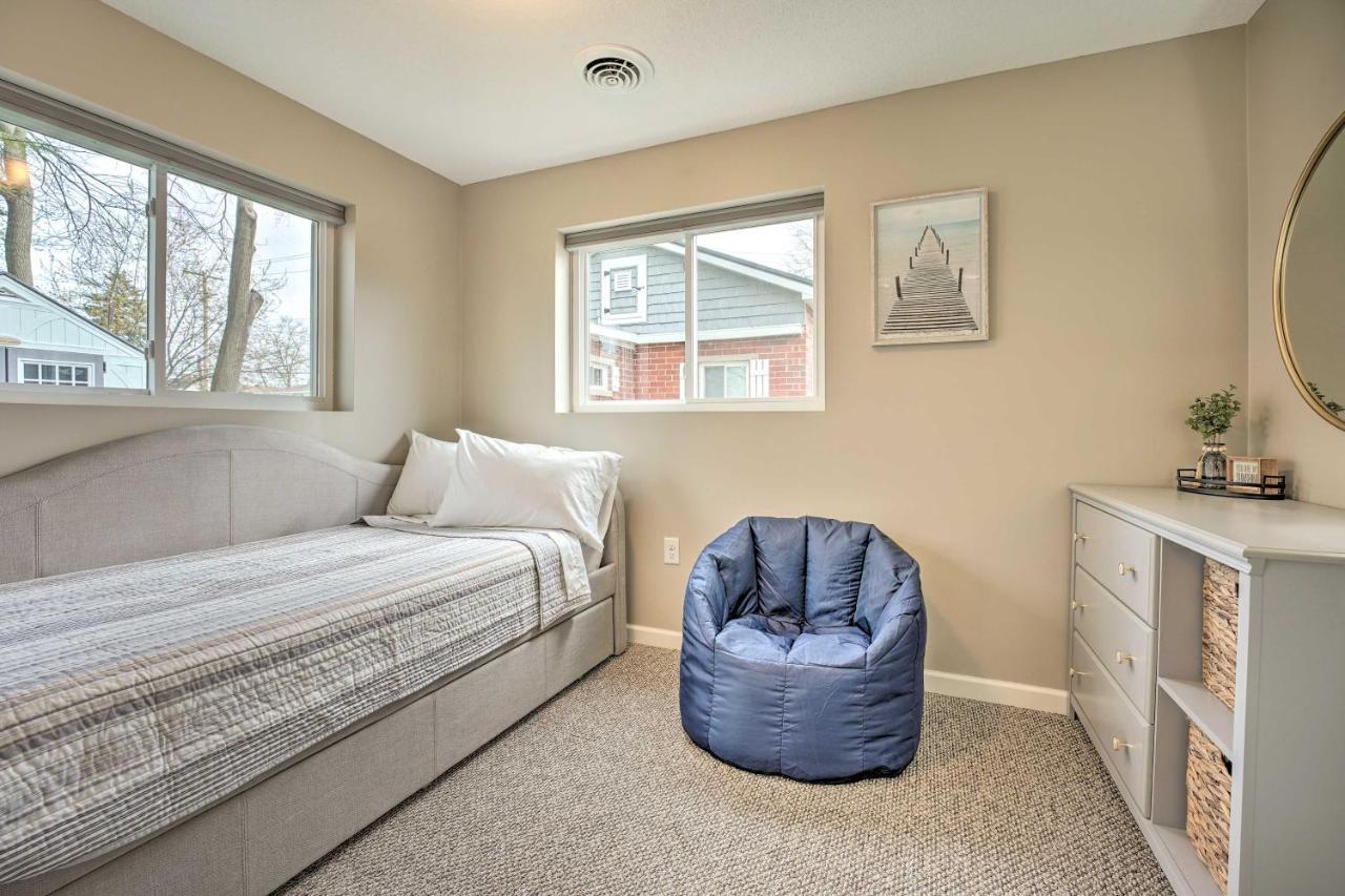 Waterfront Syracuse Home With Patio And Fire Pit! Luaran gambar
